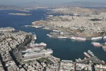 COSTA Deliziosa marks grand entry into 2024 at Piraeus Port (Greece)
