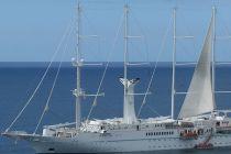 Windstar is the biggest small ship cruise line in French Polynesia with 2 of its 6 superyachts